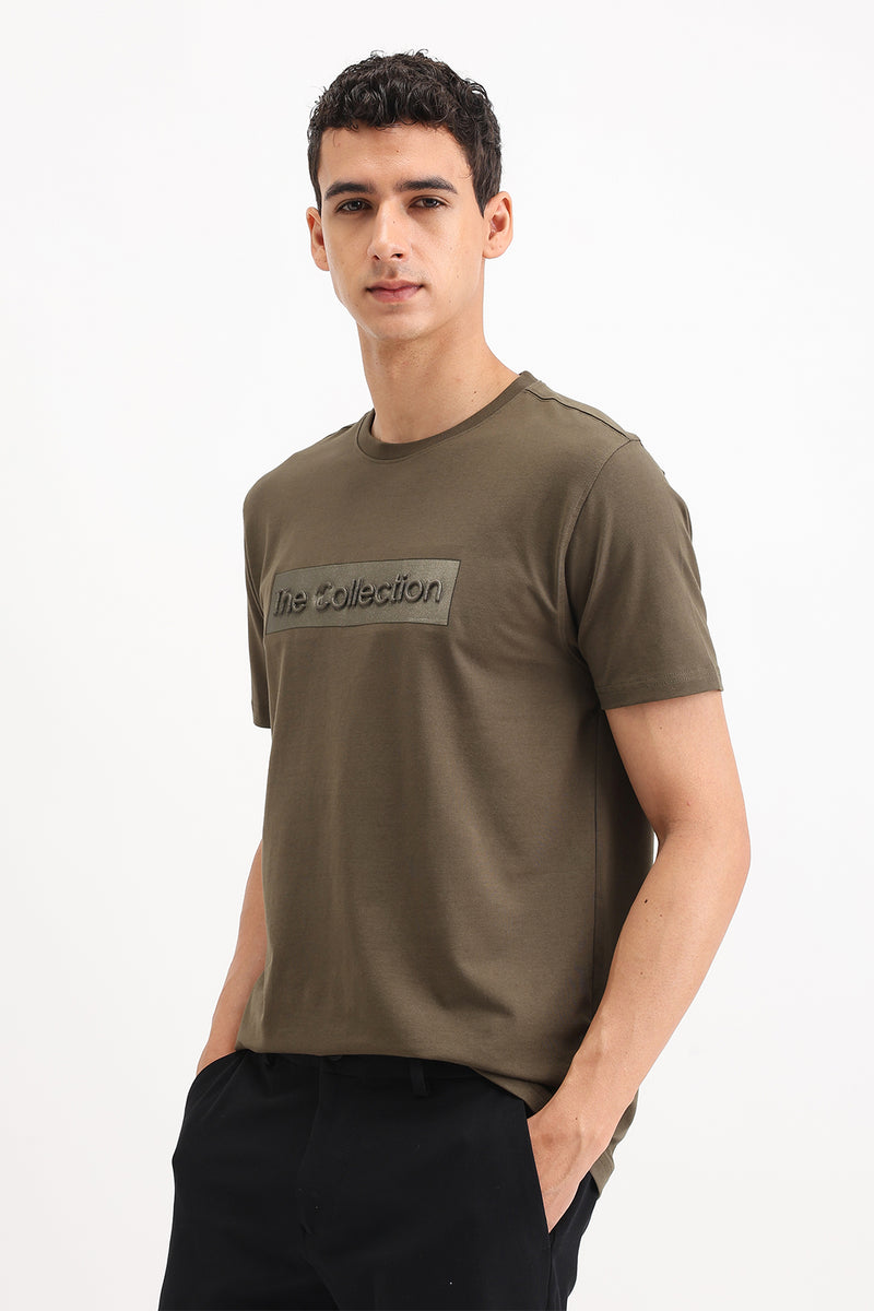 EMBOSSED PRINT T-SHIRT
