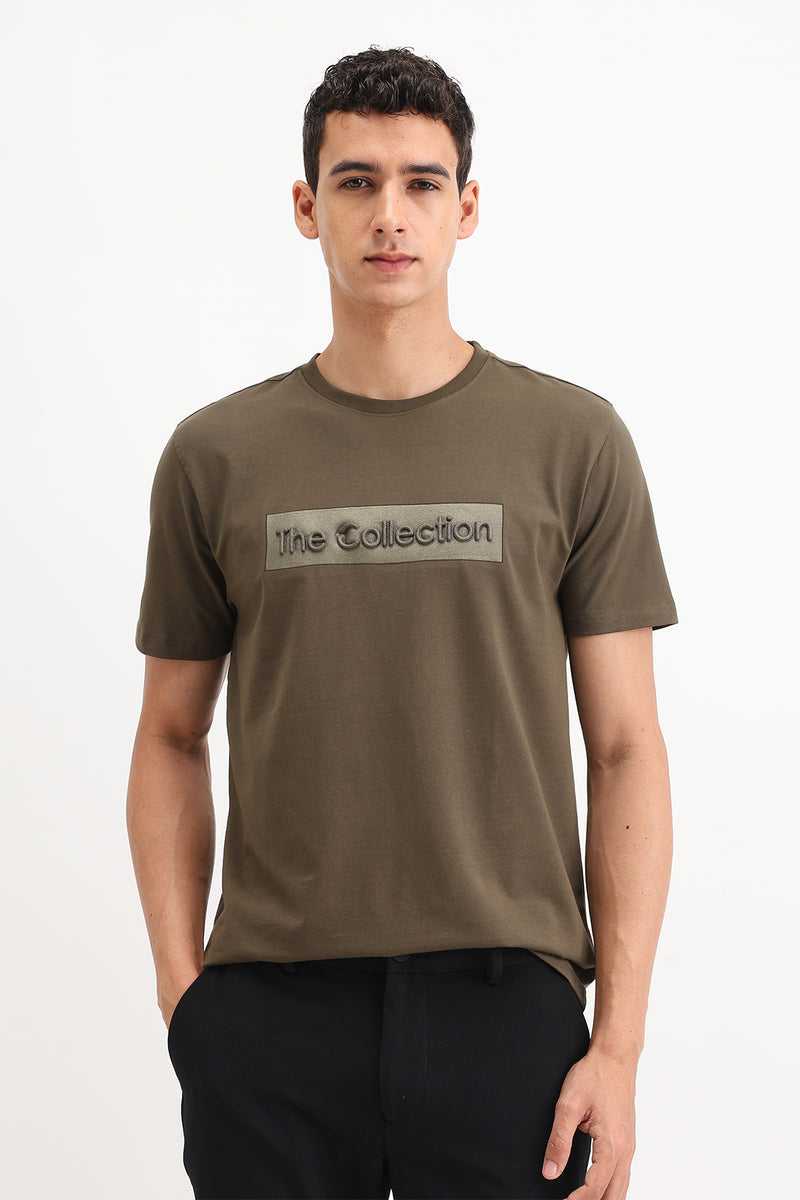 EMBOSSED PRINT T-SHIRT