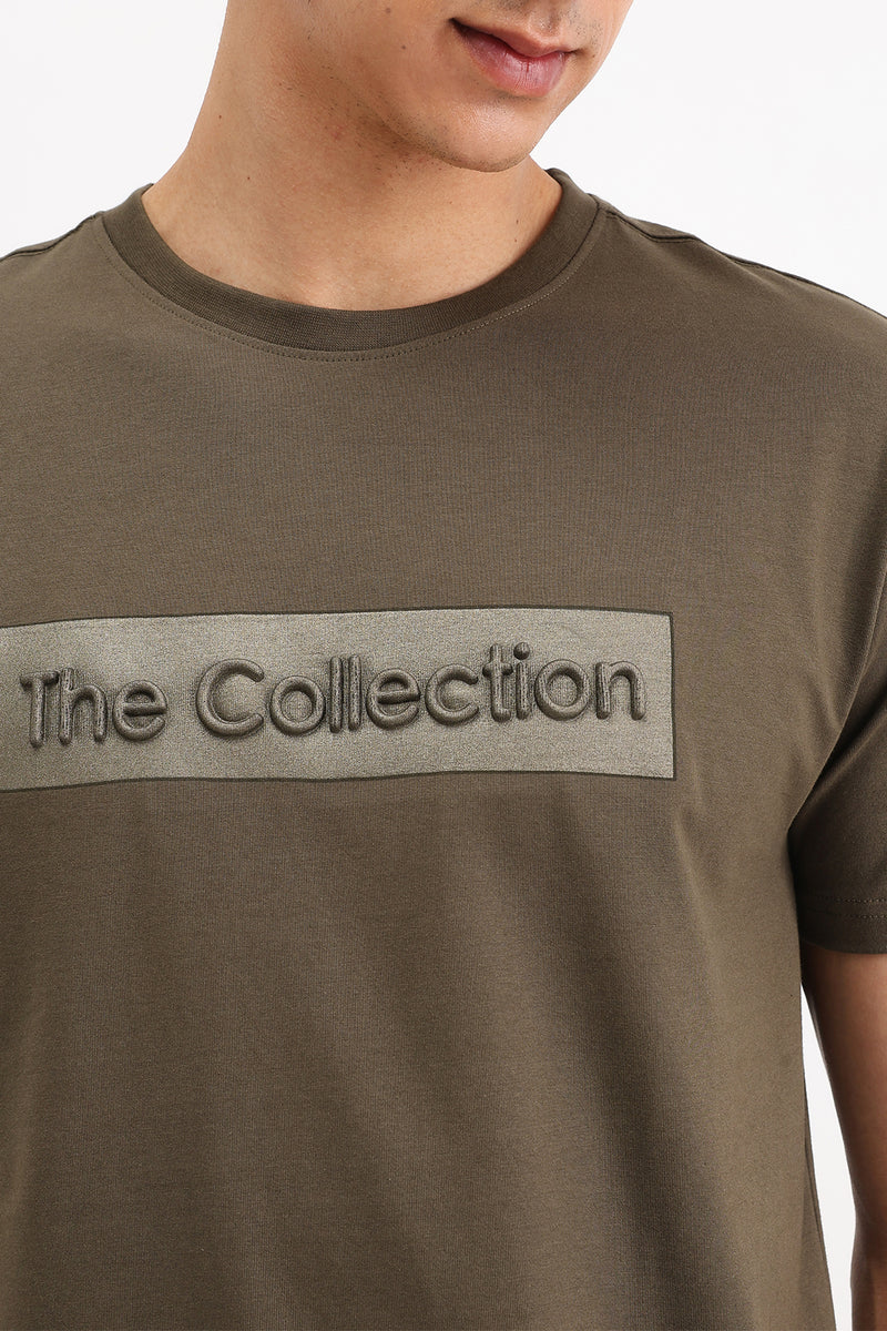 EMBOSSED PRINT T-SHIRT