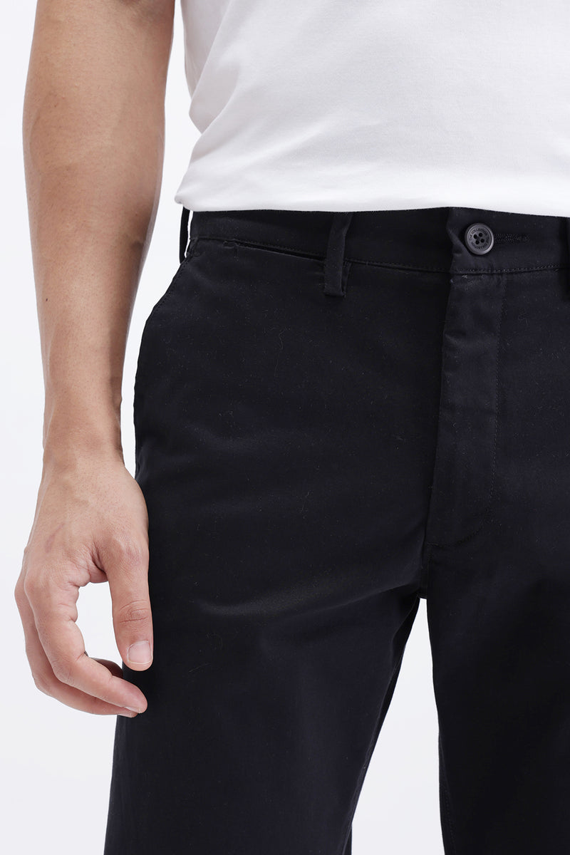 SLIM FIT CLASSIC SOLID TROUSER