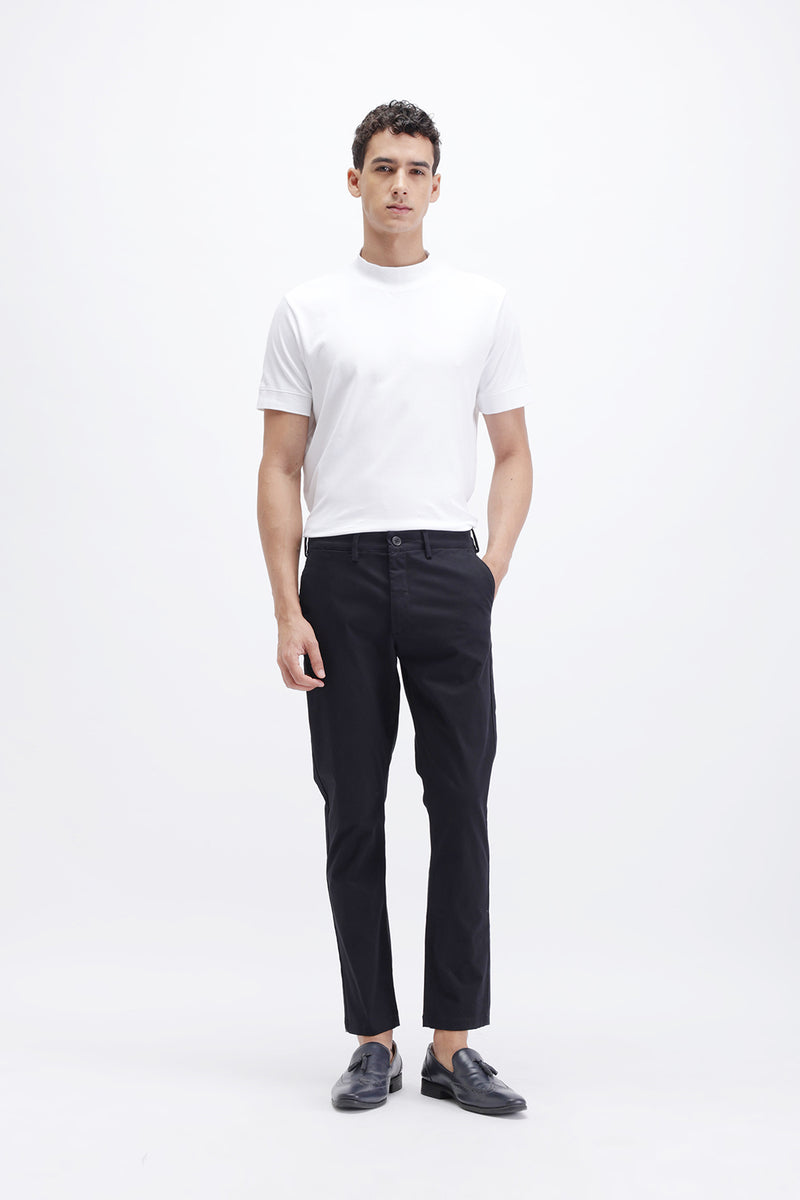 SLIM FIT CLASSIC SOLID TROUSER