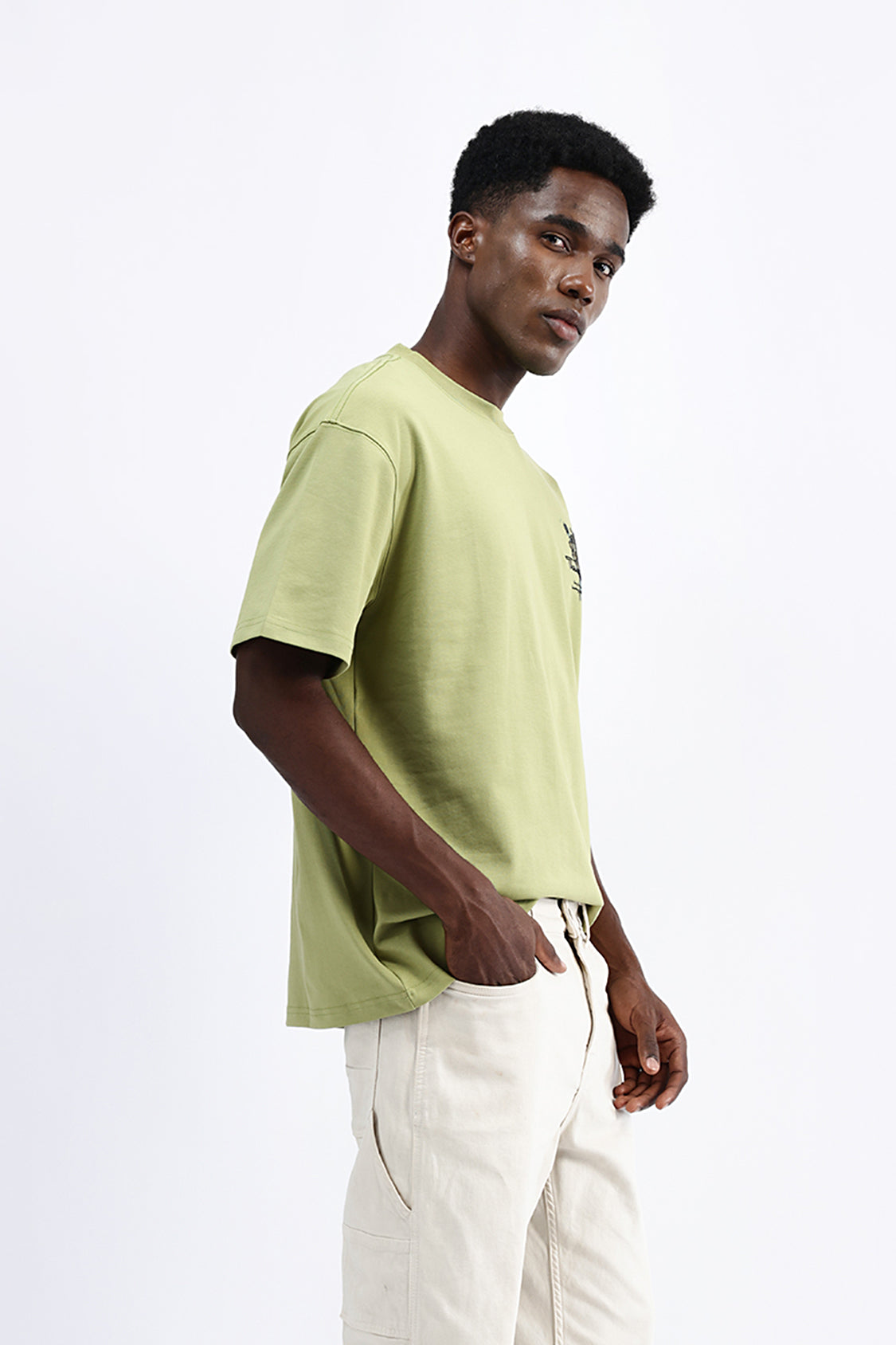 GRAPHIC BACKPRINT OVERSIZED TEES