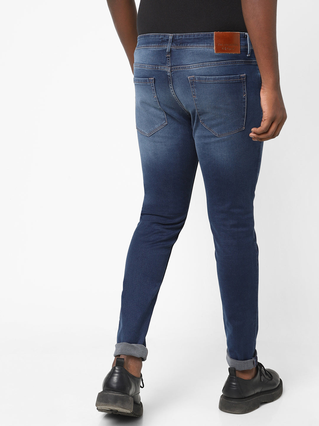 Men Slim Mid Rise Blue Jeans